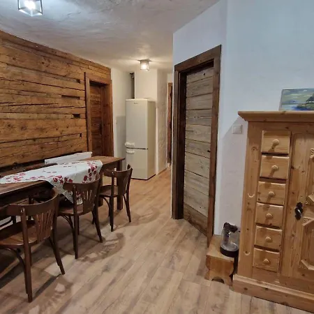 Chalupky * Zázrivá